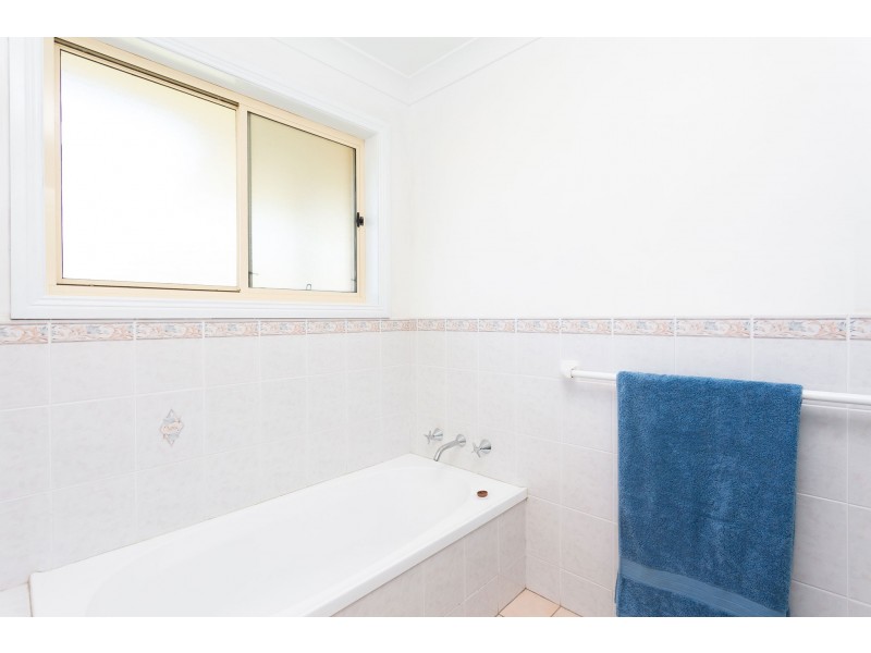 19B Molong Road, Old Bar NSW 2430