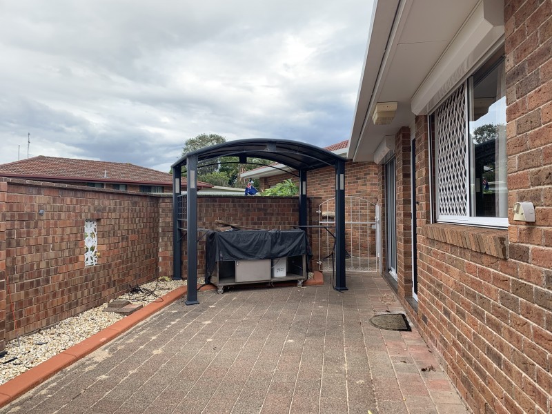 1/7 Casuarina Close, Old Bar NSW 2430