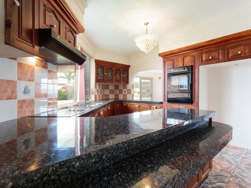 12 Beach Street, Wallabi Point NSW 2430