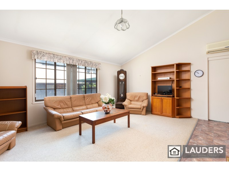 82 Waterman Street, Old Bar NSW 2430