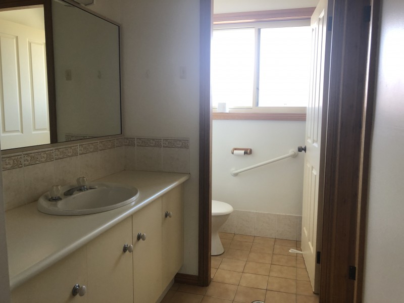 19A Molong Road, Old Bar NSW 2430
