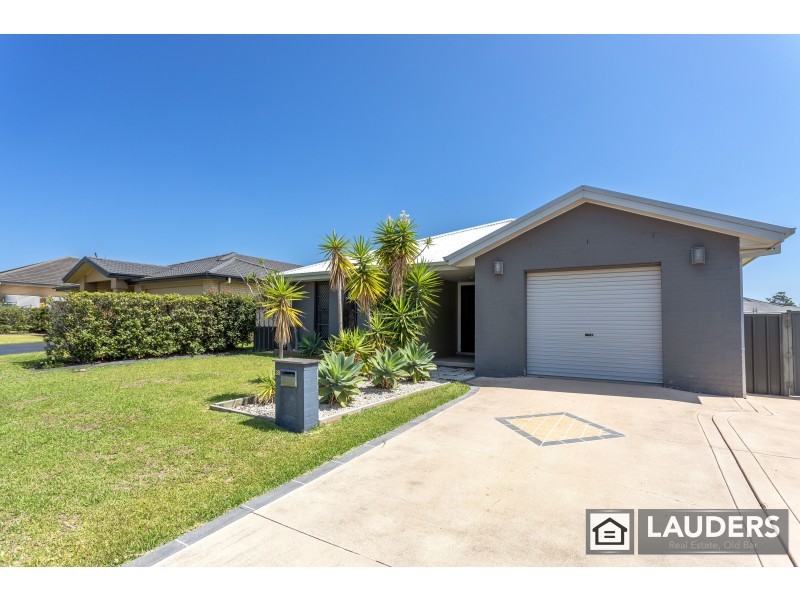 38 Ivy Crescent, Old Bar NSW 2430