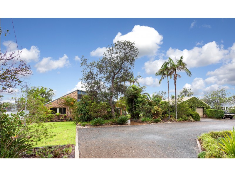 16 Berber Road, Old Bar NSW 2430