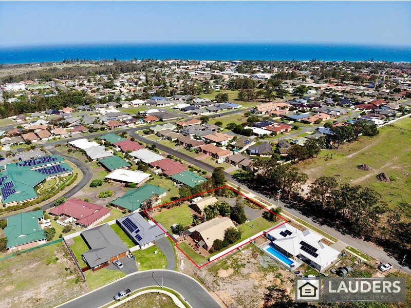 16 Berber Road, Old Bar NSW 2430