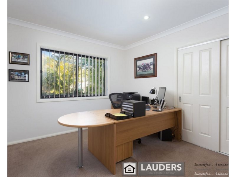 9 Janice Street, Wallabi Point NSW 2430