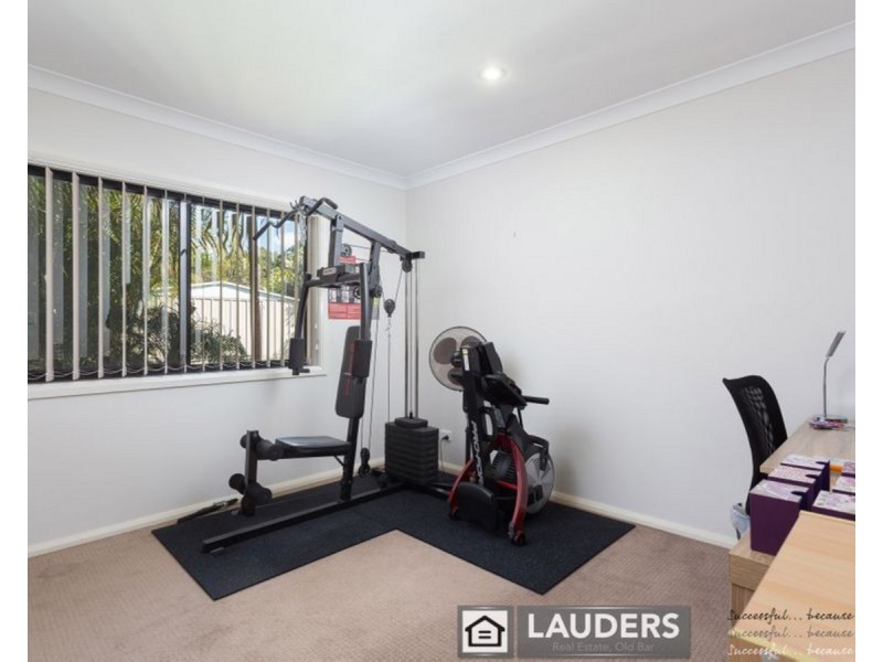 9 Janice Street, Wallabi Point NSW 2430