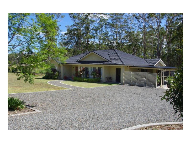 25 Mullalone Place, Pampoolah NSW 2430