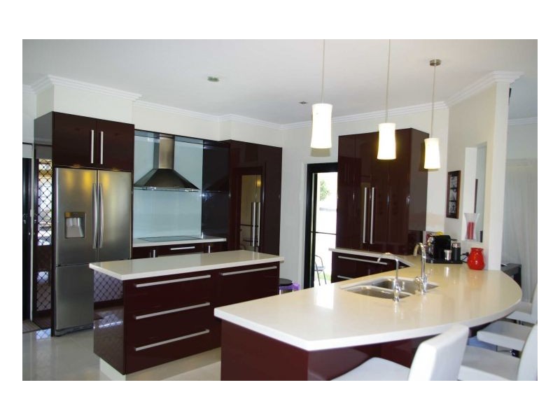 25 Mullalone Place, Pampoolah NSW 2430