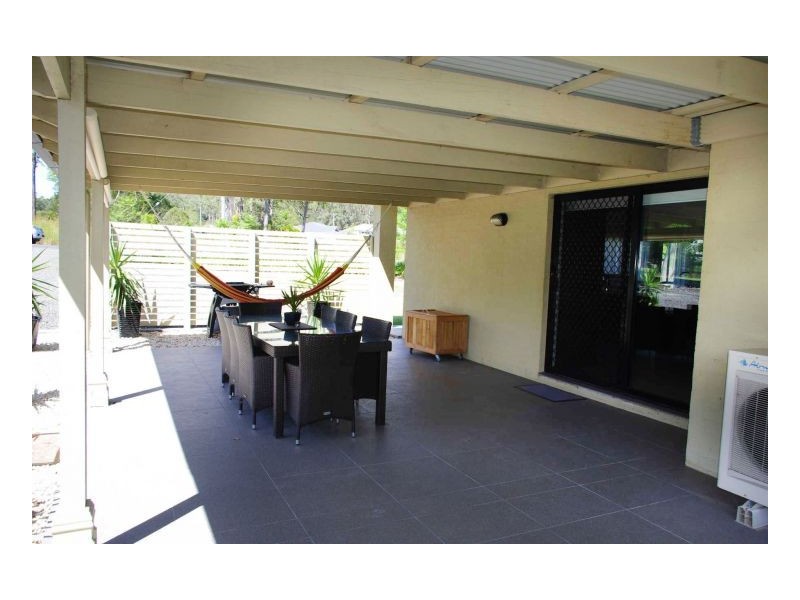 25 Mullalone Place, Pampoolah NSW 2430