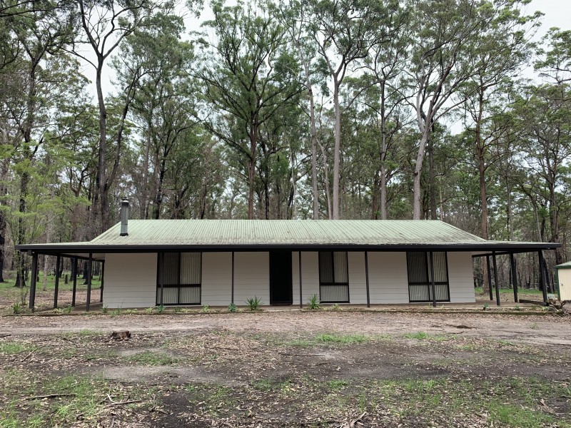 22 Kolinda Drive, Old Bar NSW 2430