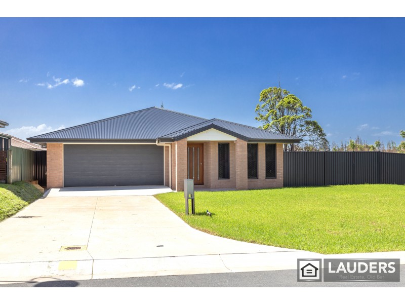 16 Mackerel Way, Old Bar NSW 2430