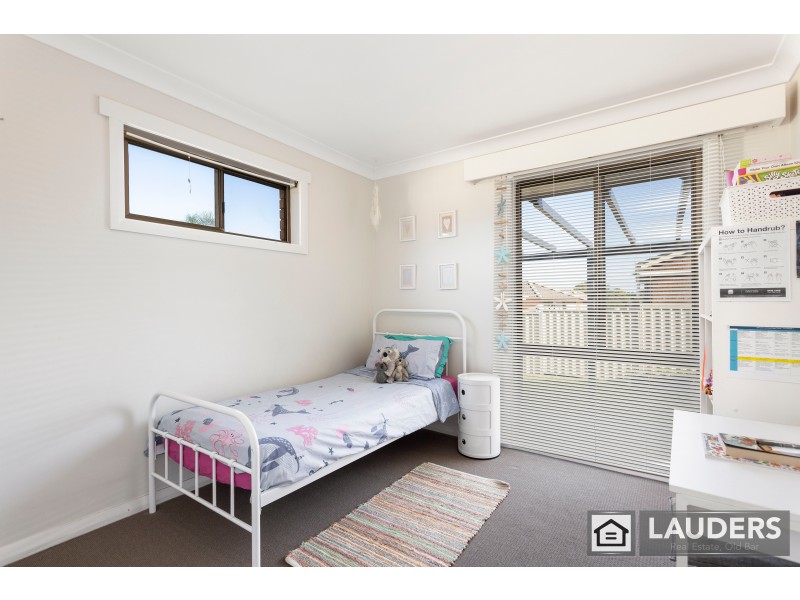 20 Joel Drive, Old Bar NSW 2430