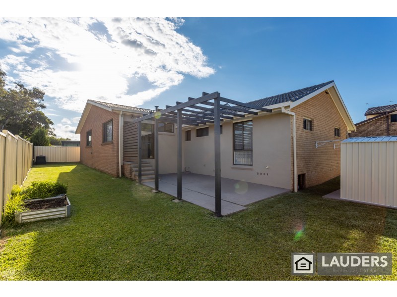 20 Joel Drive, Old Bar NSW 2430