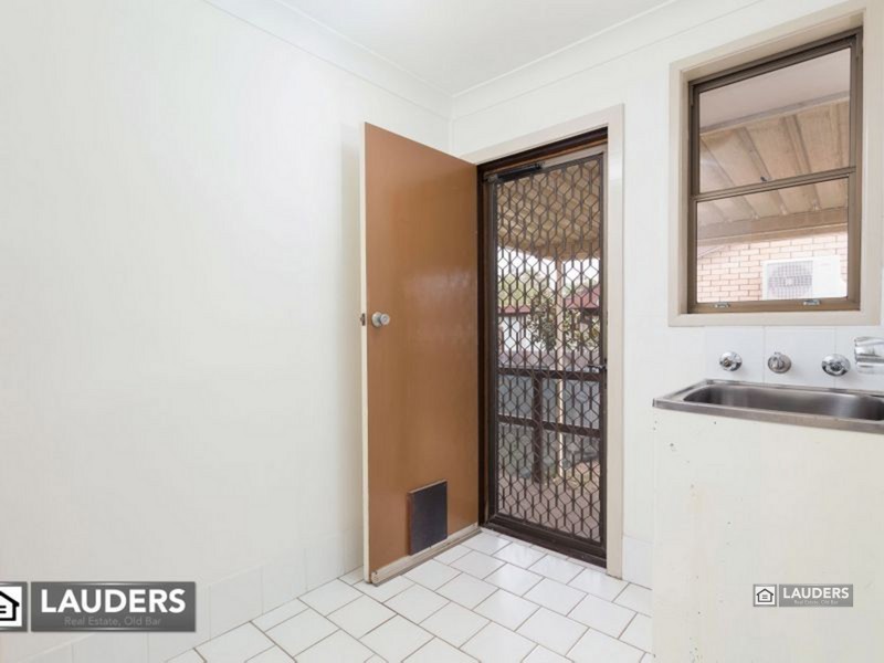 4/4 Belle Villa Parade, Old Bar NSW 2430