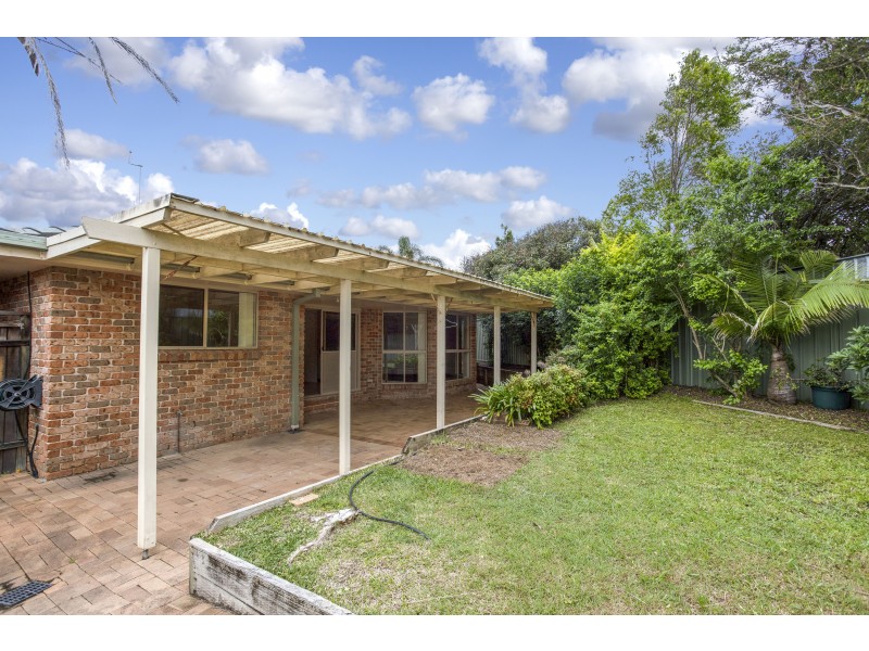 1/7 Paradise Close, Old Bar NSW 2430
