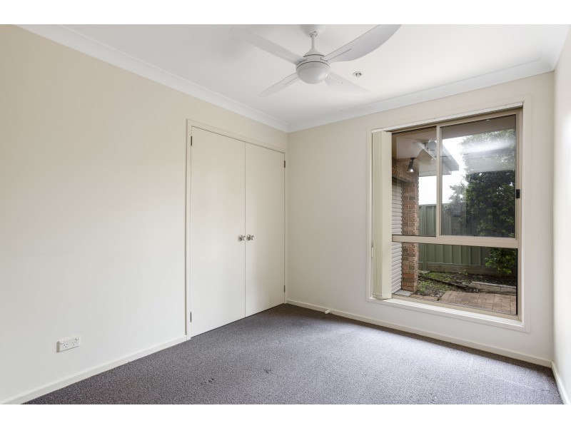 1/7 Paradise Close, Old Bar NSW 2430