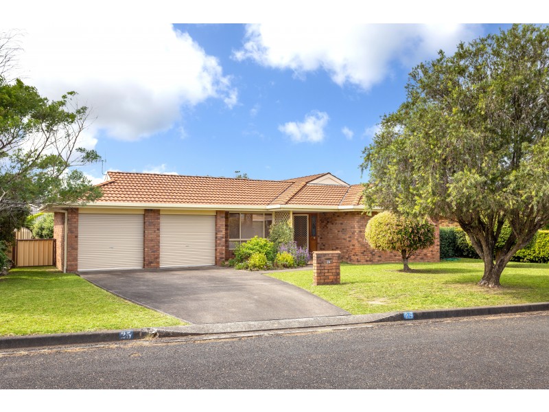 25 Joel Drive, Old Bar NSW 2430