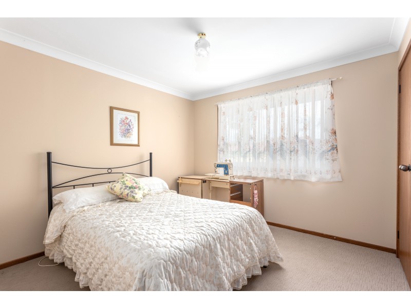 25 Joel Drive, Old Bar NSW 2430