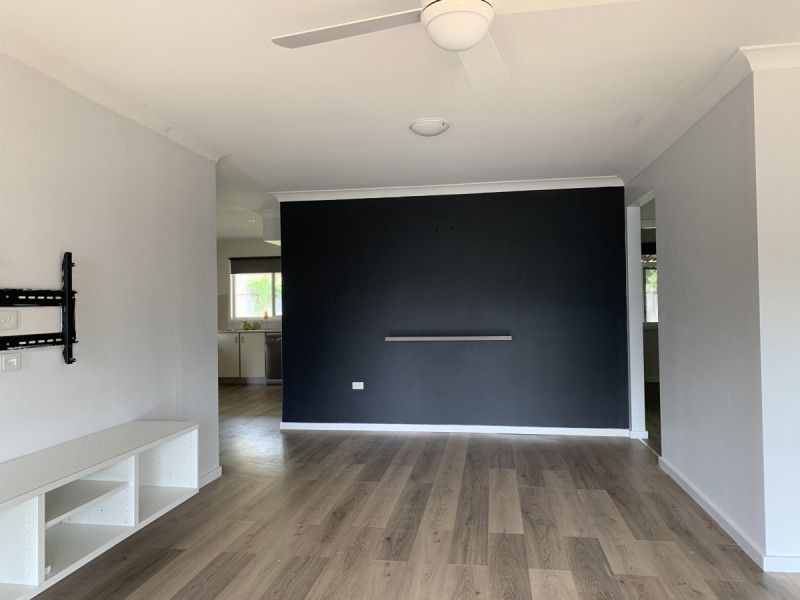 4B Gannet Crescent, Old Bar NSW 2430