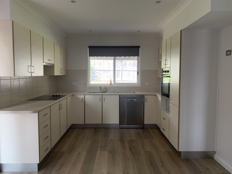 4B Gannet Crescent, Old Bar NSW 2430