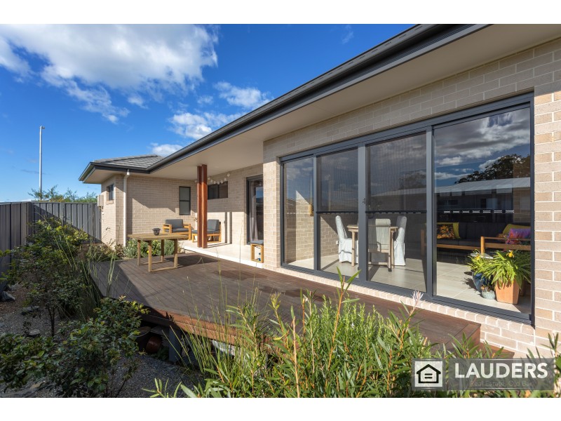 10 Bunyan Avenue, Old Bar NSW 2430