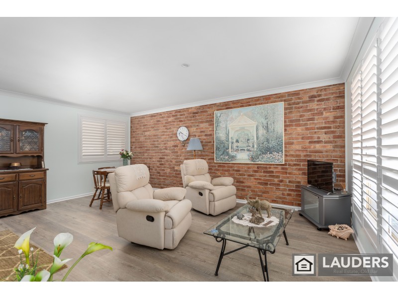 38 Carrabeen Drive, Old Bar NSW 2430