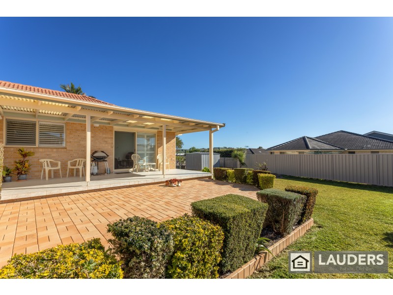 38 Carrabeen Drive, Old Bar NSW 2430