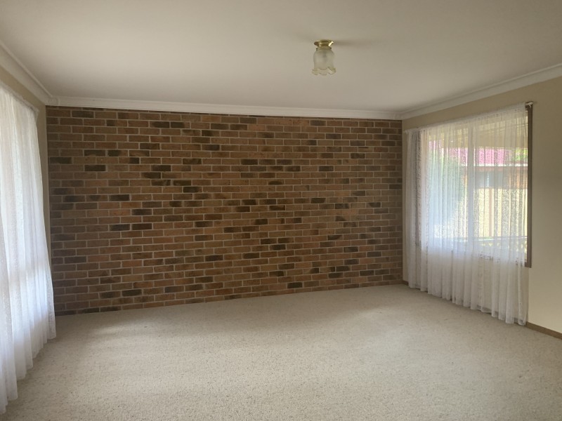 25 Joel Drive, Old Bar NSW 2430