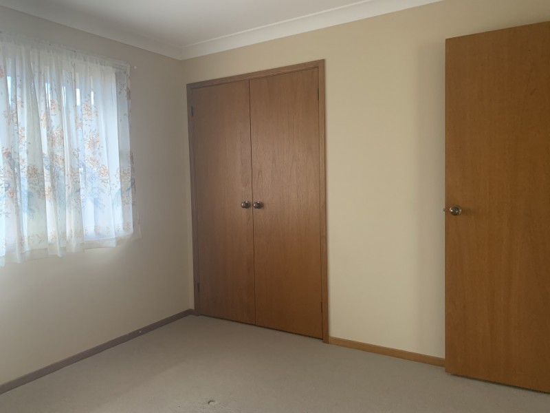 25 Joel Drive, Old Bar NSW 2430