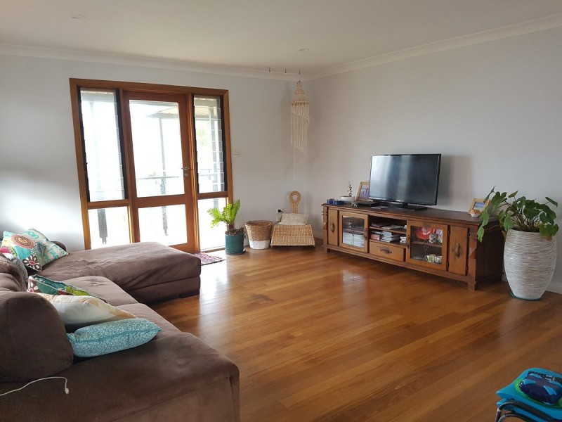 44 Hall Street, Old Bar NSW 2430