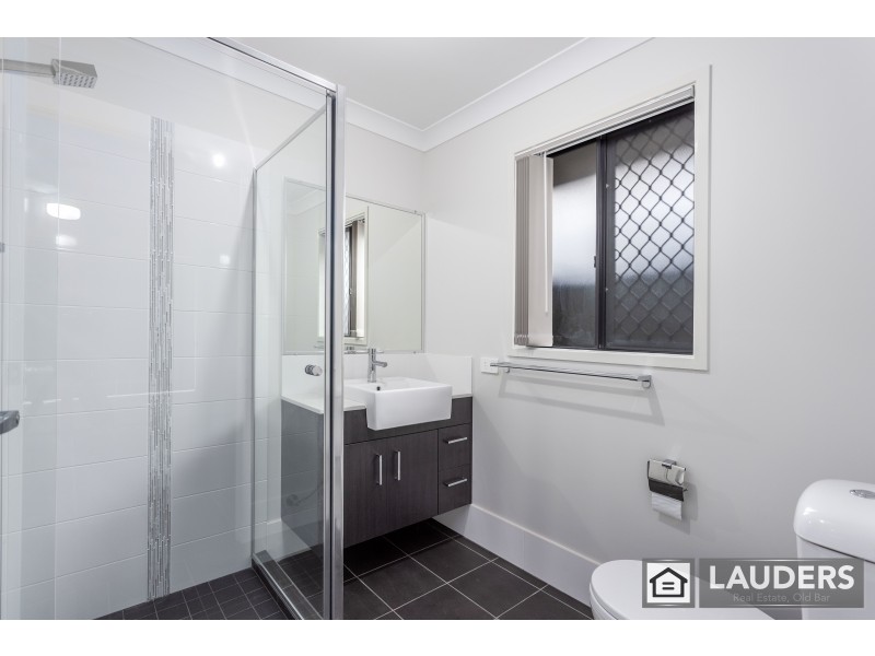 16 Mackerel Way, Old Bar NSW 2430