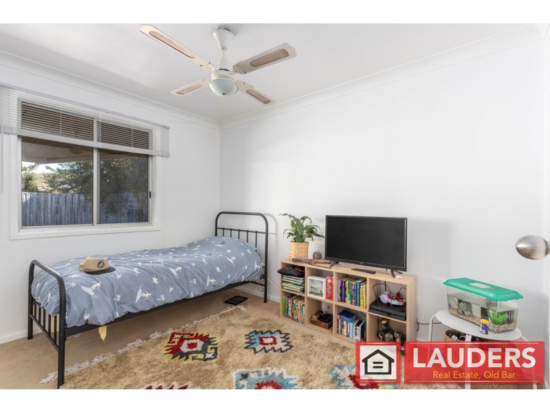 1 Sunrise Close, Old Bar NSW 2430