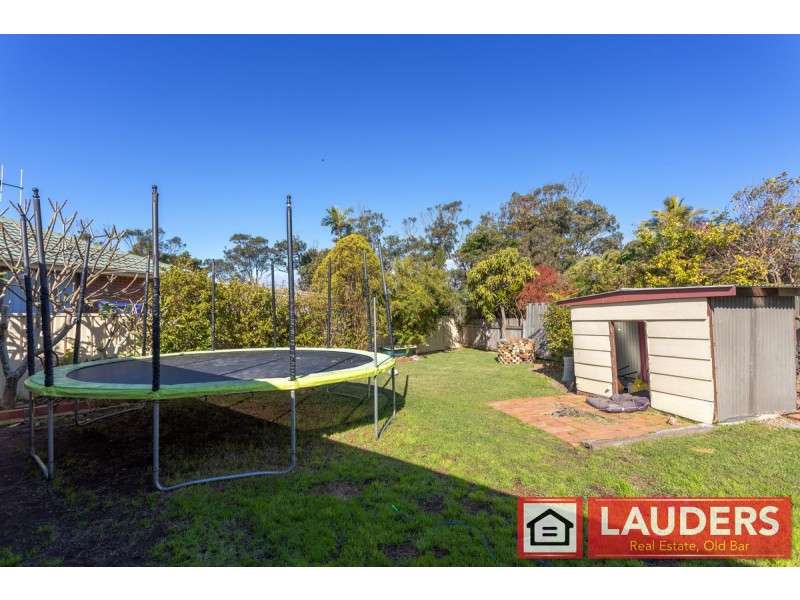 1 Sunrise Close, Old Bar NSW 2430