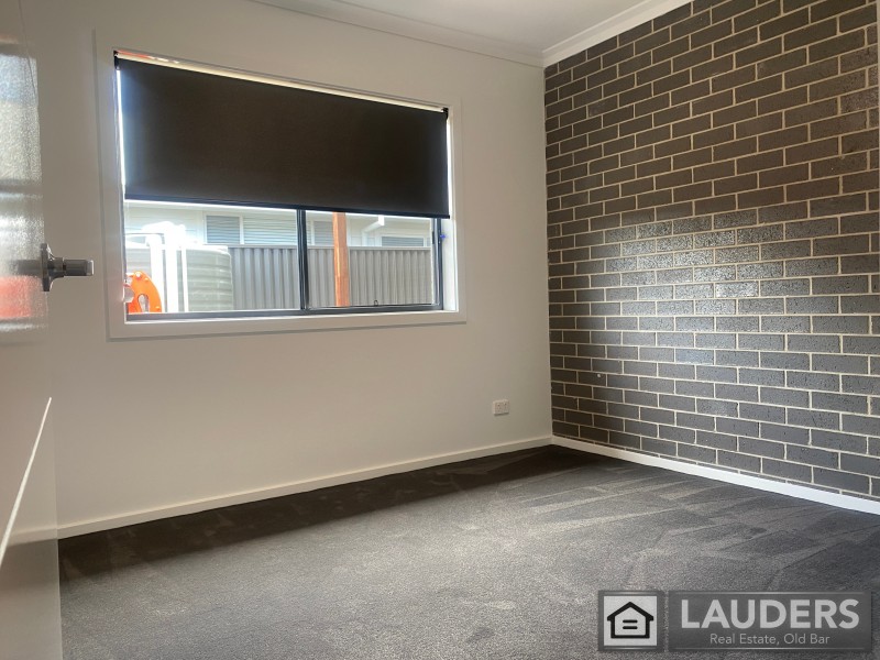 2/20 Bunyan Avenue, Old Bar NSW 2430