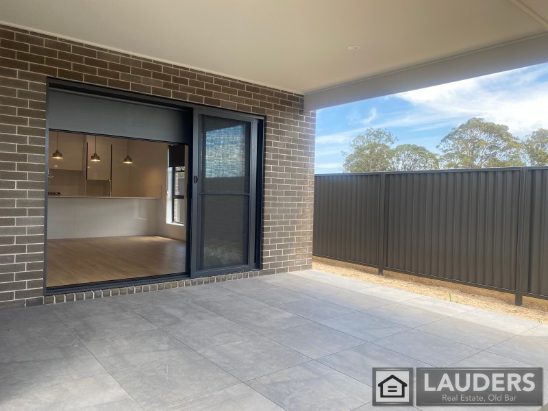2/20 Bunyan Avenue, Old Bar NSW 2430