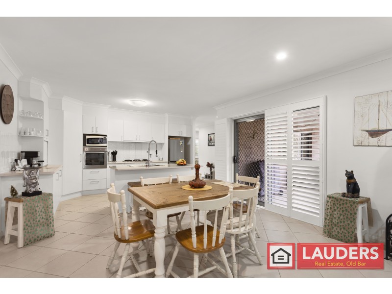 34 Howard Street, Wallabi Point NSW 2430