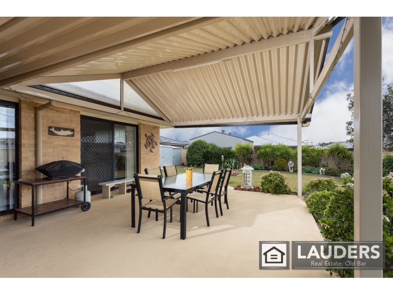 14 Yellowfin Avenue, Old Bar NSW 2430