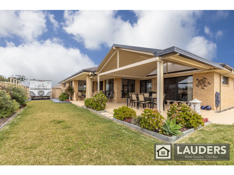 14 Yellowfin Avenue, Old Bar NSW 2430