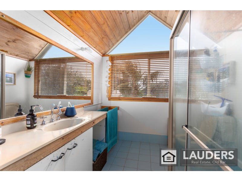 28 George Street, Old Bar NSW 2430