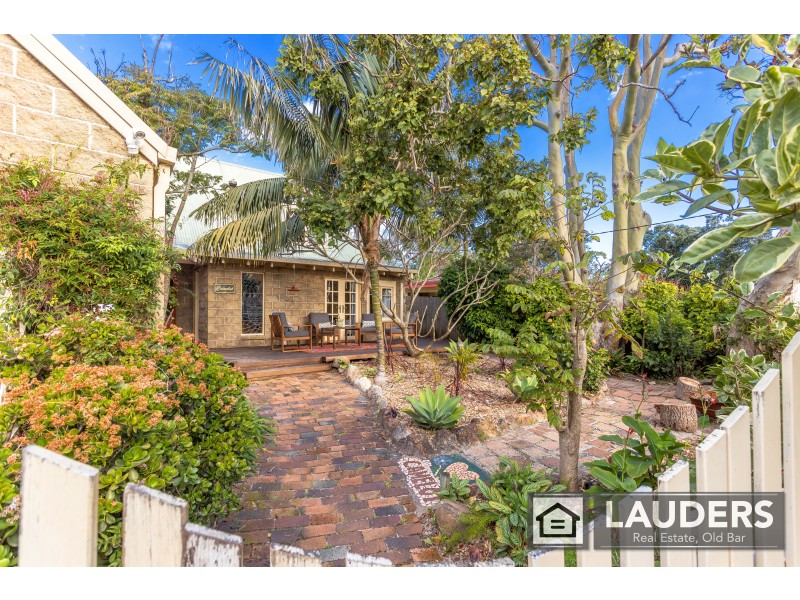 28 George Street, Old Bar NSW 2430