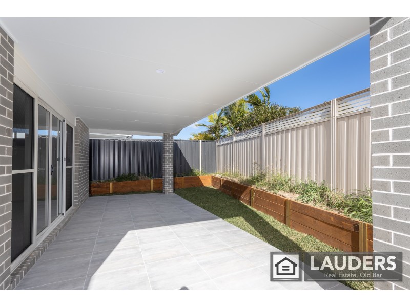 2/15 Janice Street, Wallabi Point NSW 2430