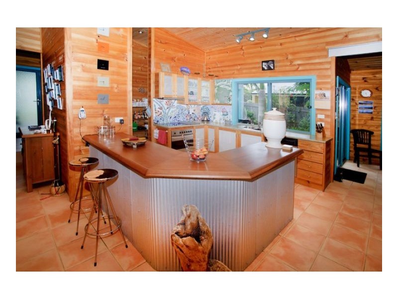 18 Connell Street, Old Bar NSW 2430