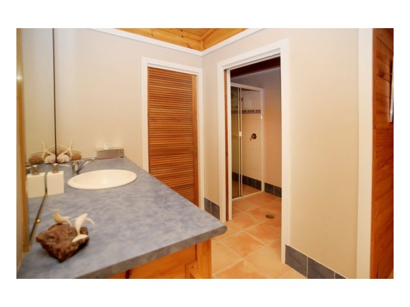 18 Connell Street, Old Bar NSW 2430