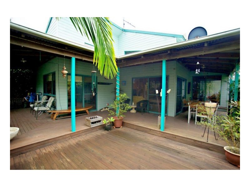 18 Connell Street, Old Bar NSW 2430