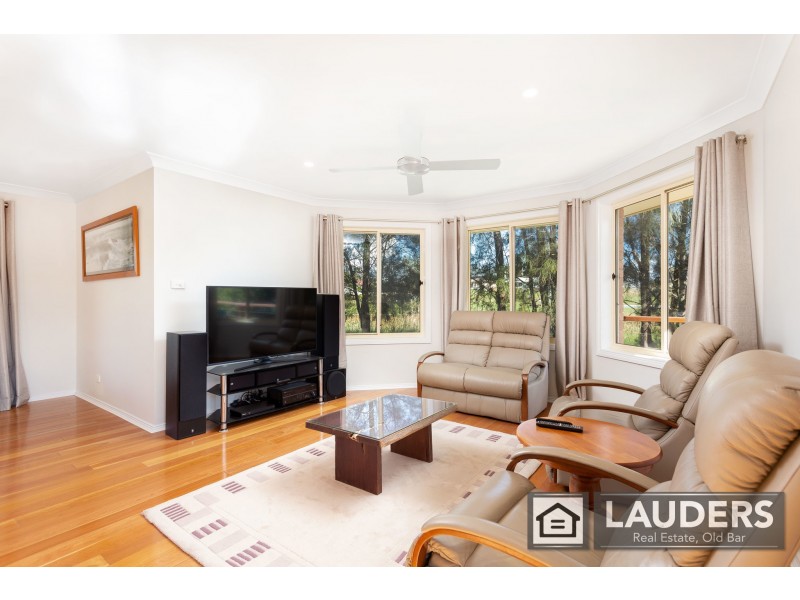 19B Molong Road, Old Bar NSW 2430