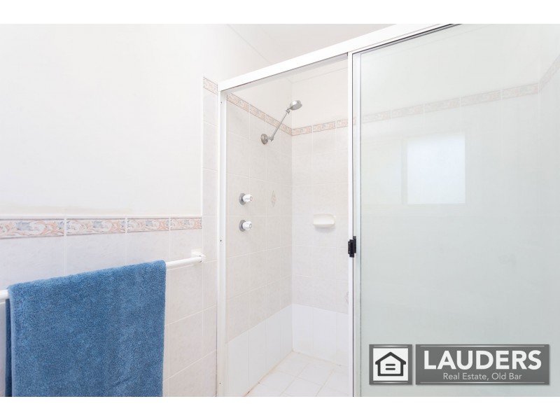 19B Molong Road, Old Bar NSW 2430