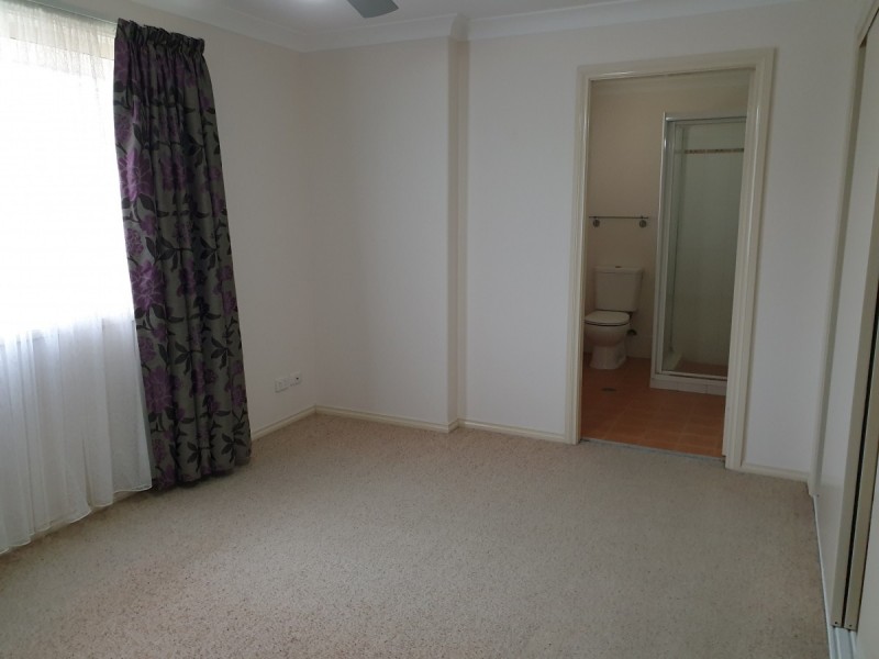 1/68 Old Bar Road, Old Bar NSW 2430