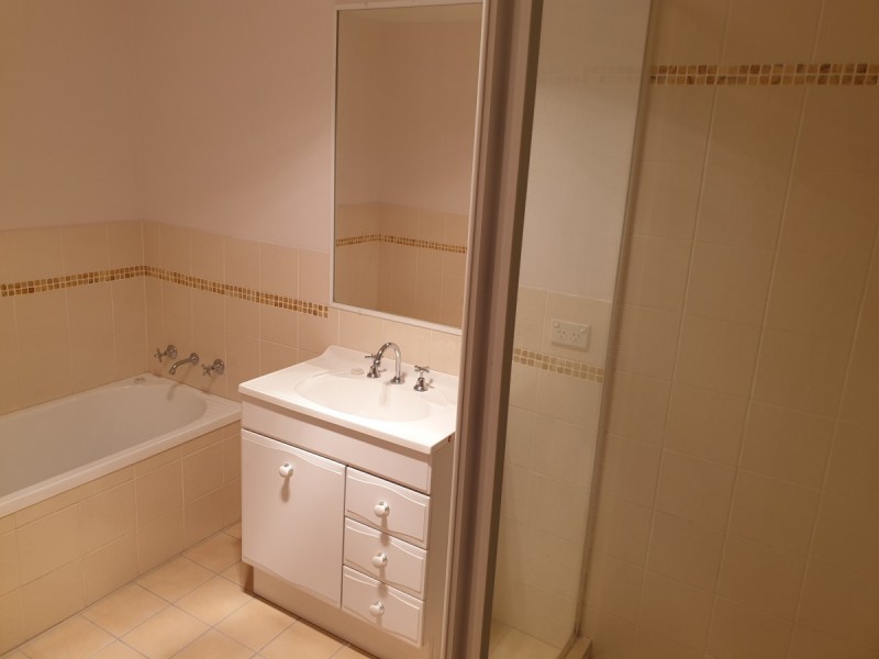 1/68 Old Bar Road, Old Bar NSW 2430