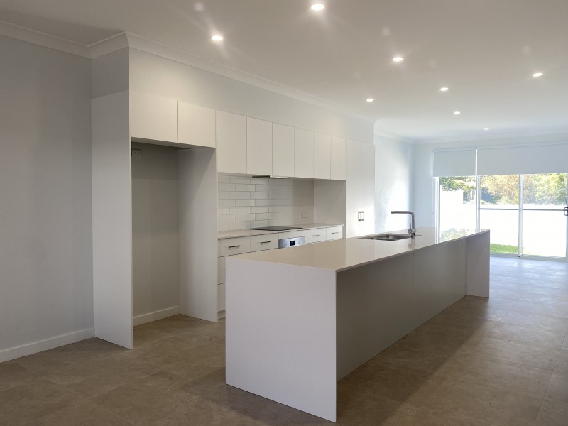 1 Bunyan Avenue, Old Bar NSW 2430