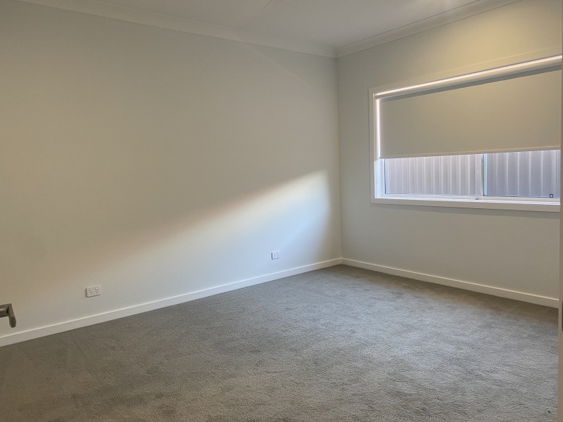 1 Bunyan Avenue, Old Bar NSW 2430